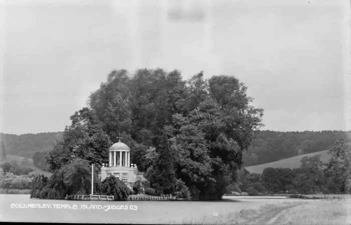 Framed Print : Temple Island at Henley Framed Print : Temple Island at Henley