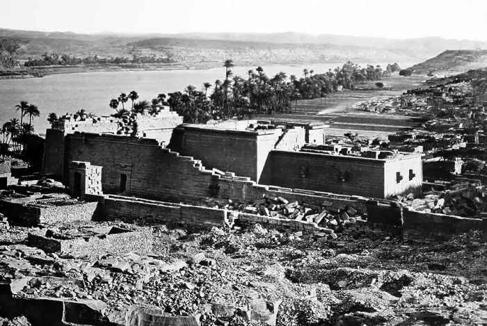 Framed Print : Temple Kalabsha, Egypt Framed Print : Temple Kalabsha, Egypt