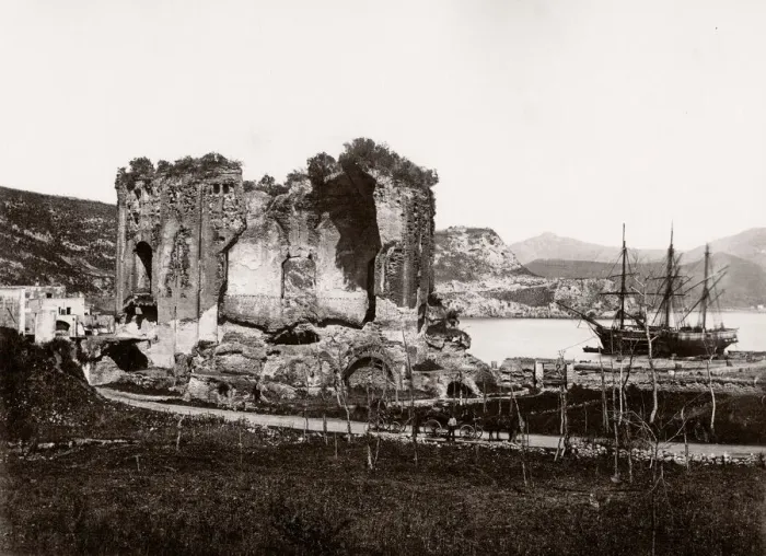 Framed Print : Temple of Mercury, Baiae, Italy