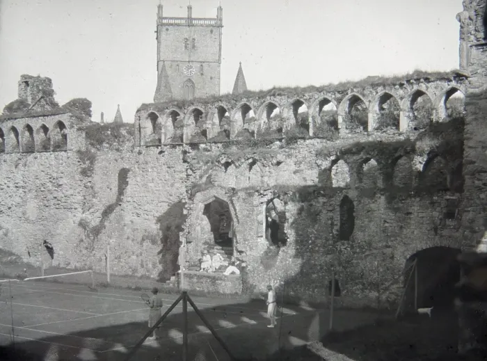 Framed Print : Tennis court, Bishops Palace, St Davids, South Wales Framed Print : Tennis court, Bishops Palace, St Davids, South Wales