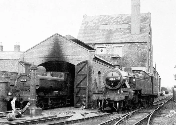 Framed Print : Tewkesbury Railway Shed probably 1940s Framed Print : Tewkesbury Railway Shed probably 1940s
