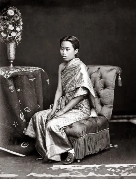 Framed Print : Thailand Siam royal princess or consort, Rama V Framed Print : Thailand Siam royal princess or consort, Rama V