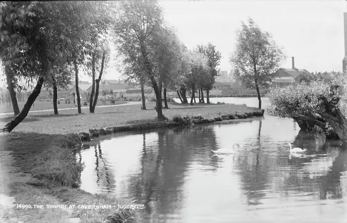 Framed Print : The Thames at Caversham Framed Print : The Thames at Caversham