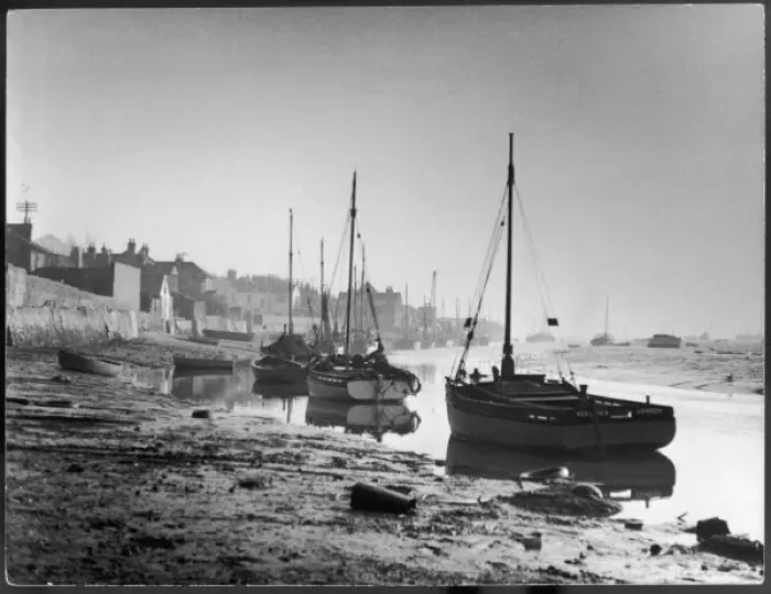 Framed Print : Thames Estuary, Essex Framed Print : Thames Estuary, Essex