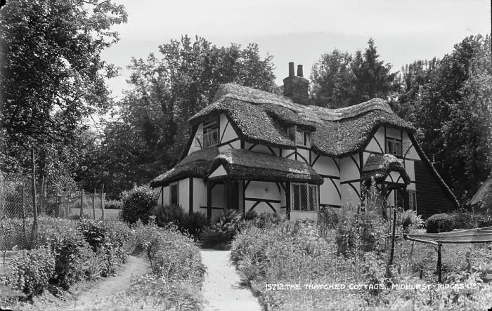 Framed Print : The Thatched Cottage