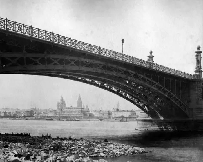 Framed Print : Theodor Heuss Bridge, Mainz, Germany Framed Print : Theodor Heuss Bridge, Mainz, Germany