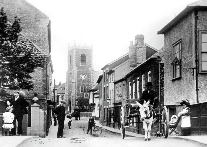 Framed Print : Thetford Bridge Street early 1900s Framed Print : Thetford Bridge Street early 1900s