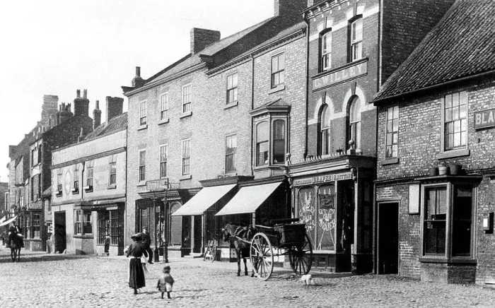 Framed Print : Thirsk Market Place early 1900s