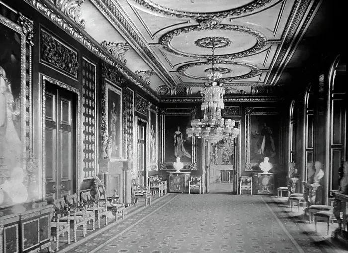 Framed Print : Throne Room, Windsor Castle, Victorian period Framed Print : Throne Room, Windsor Castle, Victorian period