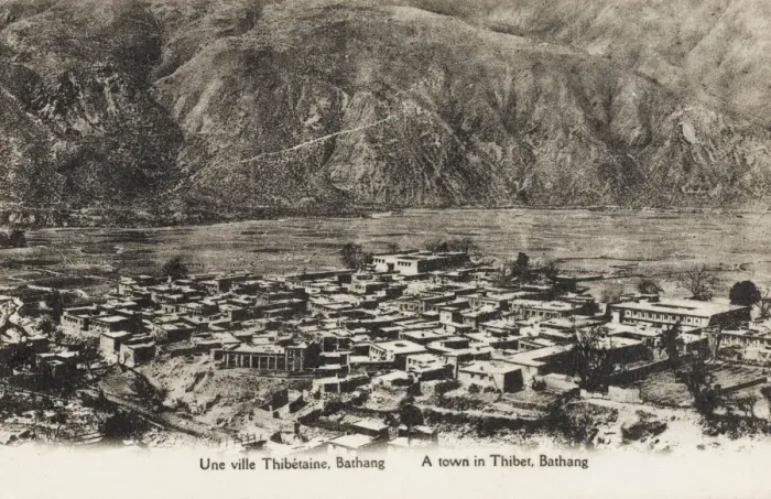 Framed Print : Tibet, China - Village of Bathang Framed Print : Tibet, China - Village of Bathang