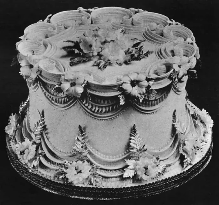 Framed Print : One Tier Wedding Cake Framed Print : One Tier Wedding Cake