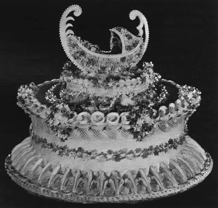 Framed Print : One Tier Wedding Cake with Gondola Framed Print : One Tier Wedding Cake with Gondola
