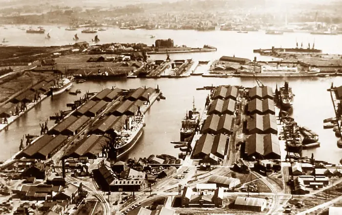 Framed Print : Tilbury Docks, London Framed Print : Tilbury Docks, London