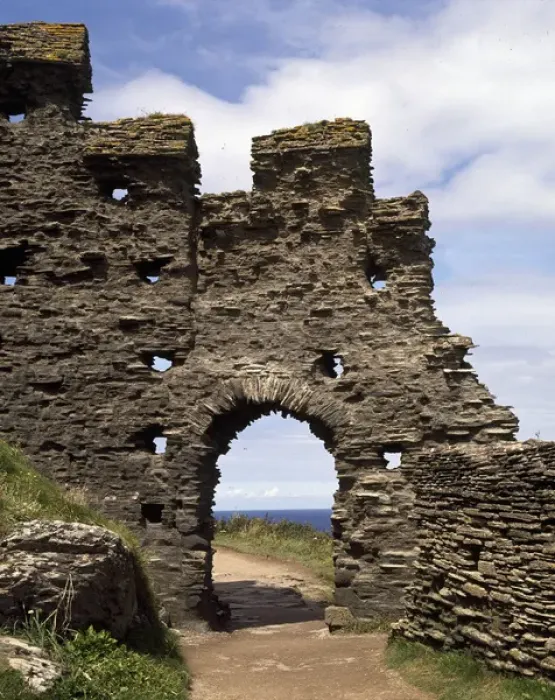 Framed Print : Tintagel Castle, Tintagel, Cornwall Framed Print : Tintagel Castle, Tintagel, Cornwall