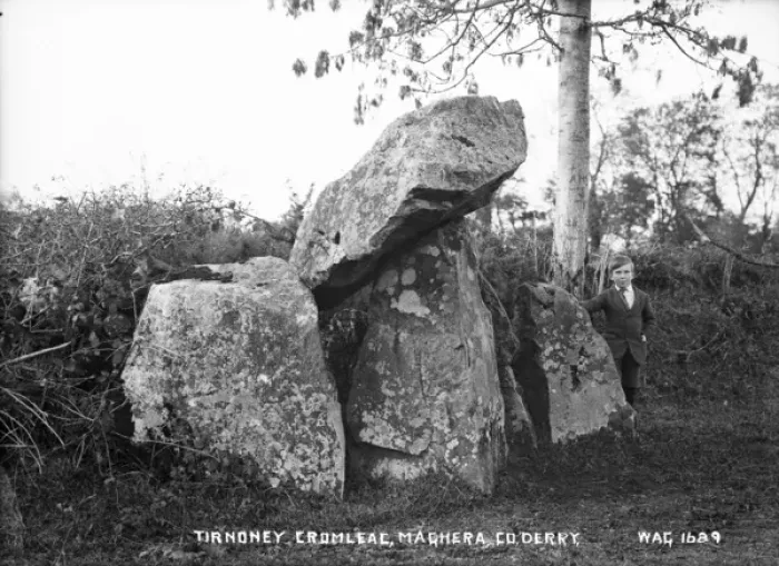Framed Print : Tirnoney, Cromlech, Maghera, Co. Derry Framed Print : Tirnoney, Cromlech, Maghera, Co. Derry