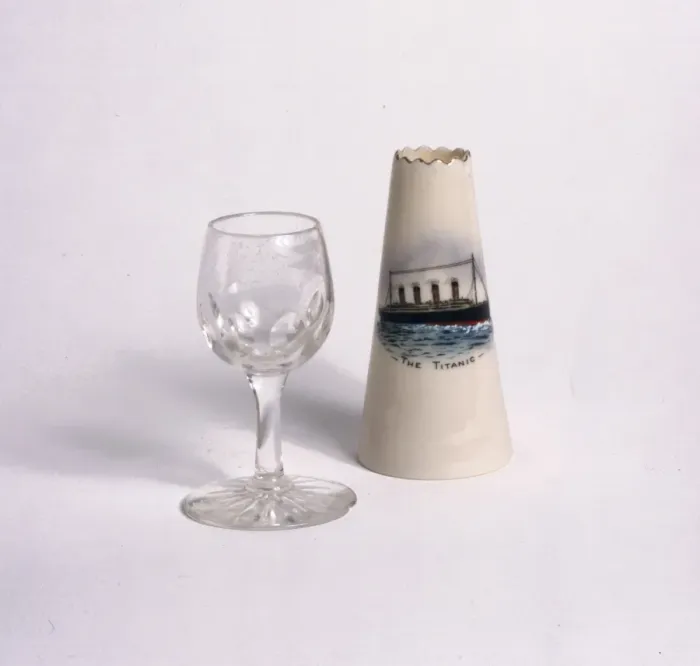 Framed Print : Titanic pot and wine glass Framed Print : Titanic pot and wine glass