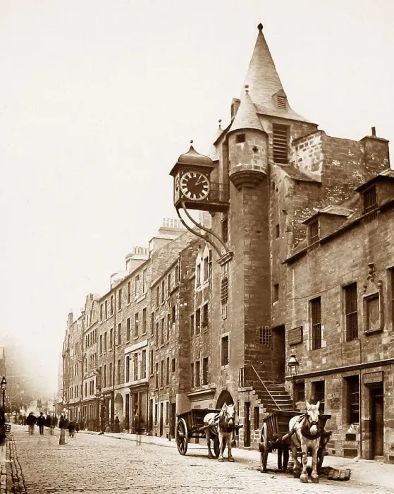 Framed Print : Tolbooth, Canongate, Edinburgh Framed Print : Tolbooth, Canongate, Edinburgh