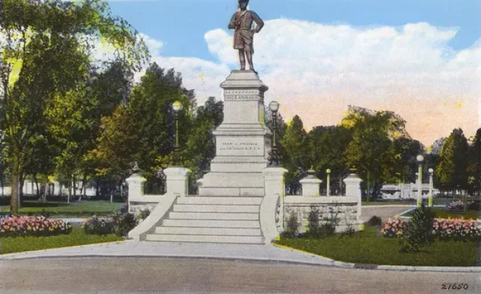 Framed Print : Toledo, Ohio, USA - Steedman Monument, Riverside Park Framed Print : Toledo, Ohio, USA - Steedman Monument, Riverside Park