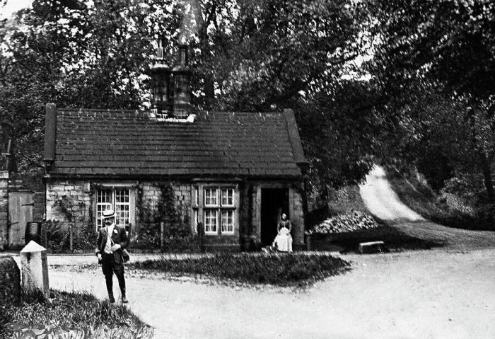 Framed Print : Toll Bar, Cawthorne early 1900's Framed Print : Toll Bar, Cawthorne early 1900's
