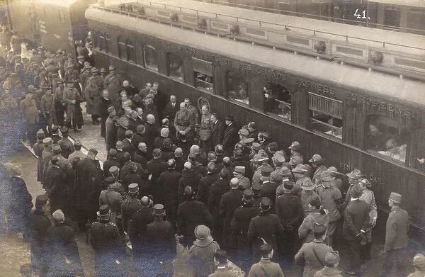 Tomas Garrigue Masaryk arrives in Prague - November 1918