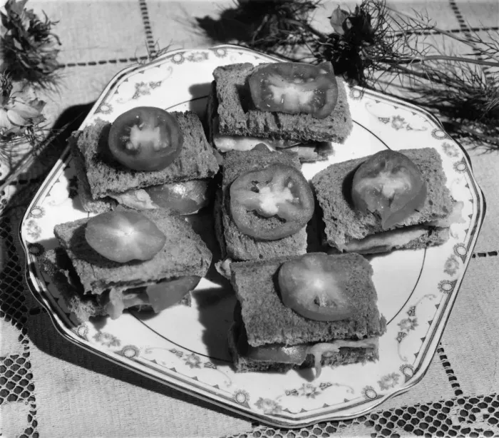 Framed Print : TOMATO SANDWICHES Framed Print : TOMATO SANDWICHES