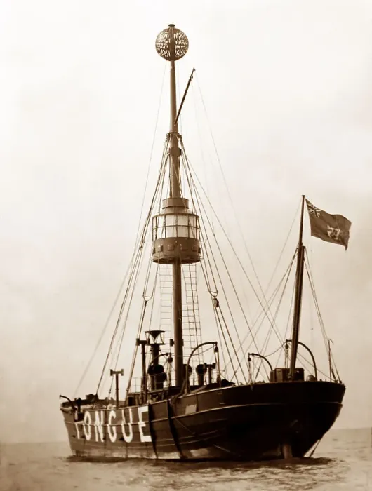 Framed Print : Tongue Lightship, Thames Estuary Framed Print : Tongue Lightship, Thames Estuary