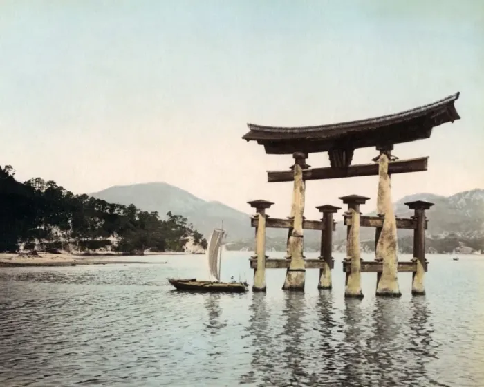 Framed Print : Torii, Lake Ashi, Hakone, Japan Framed Print : Torii, Lake Ashi, Hakone, Japan