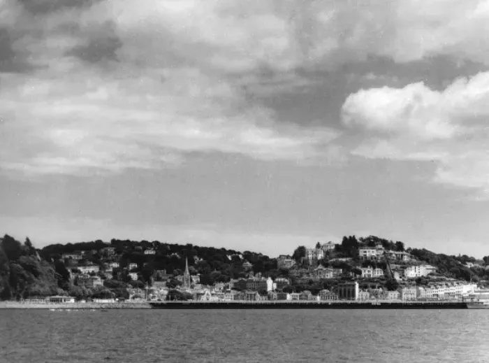 Framed Print : Torquay Harbour Framed Print : Torquay Harbour