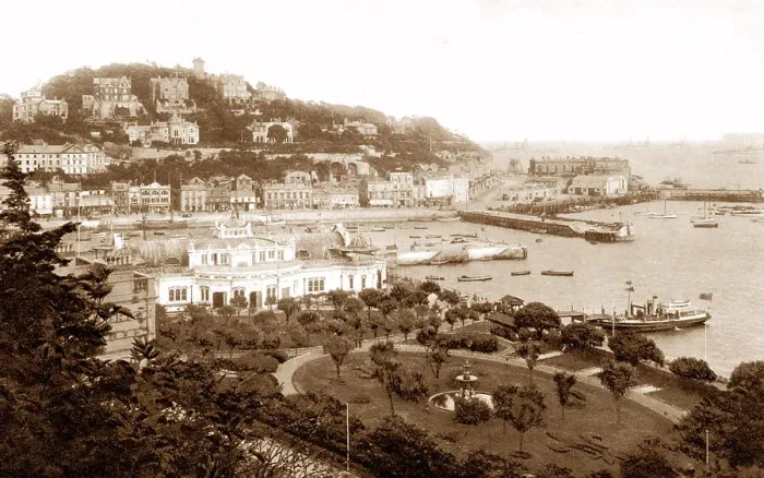 Framed Print : Torquay - from Walden Hill Framed Print : Torquay - from Walden Hill