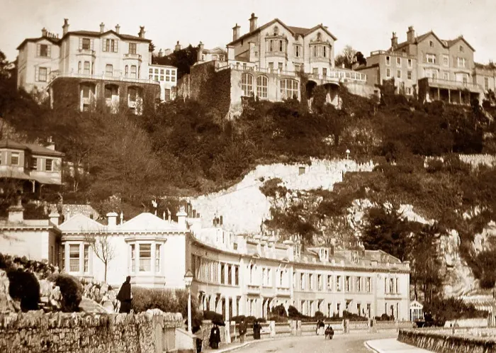 Framed Print : Torquay Waldon Hill Framed Print : Torquay Waldon Hill