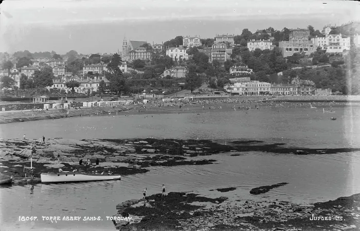 Framed Print : Torre Abbey Sands, Torquay Framed Print : Torre Abbey Sands, Torquay