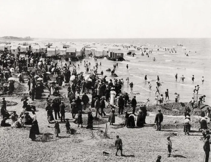 Framed Print : Tourist & bathers, bathing cars on beach at Ostend, Belgium Framed Print : Tourist & bathers, bathing cars on beach at Ostend, Belgium