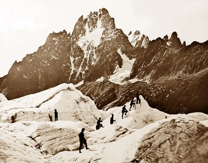 Framed Print : Tourist climbers of the Mer de Glace, Mont Blanc Framed Print : Tourist climbers of the Mer de Glace, Mont Blanc