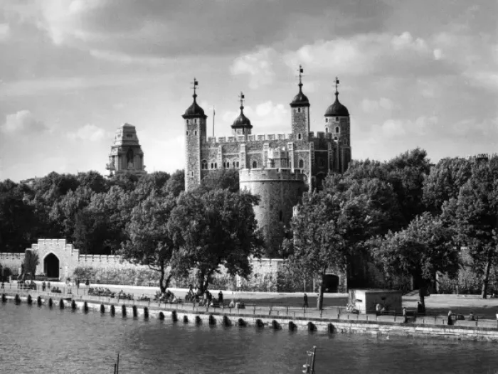 Framed Print : Tower of London Framed Print : Tower of London