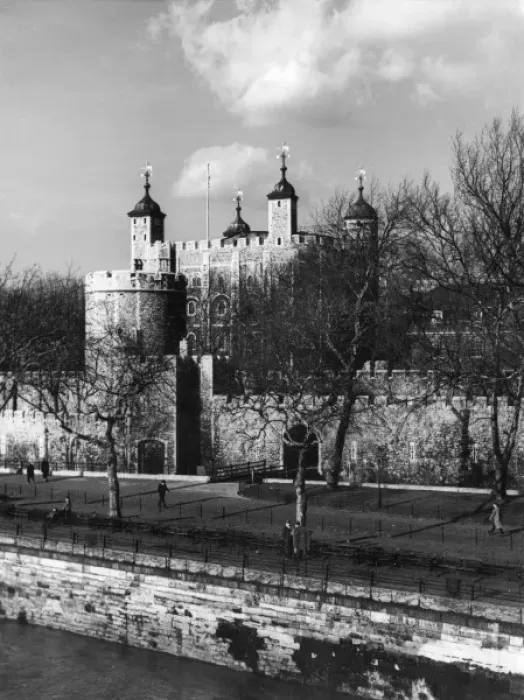 Framed Print : Tower of London Framed Print : Tower of London