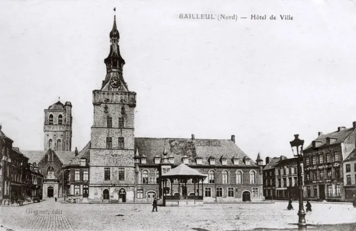 Framed Print : Town Hall, Bailleul, Nord, Northern France Framed Print : Town Hall, Bailleul, Nord, Northern France