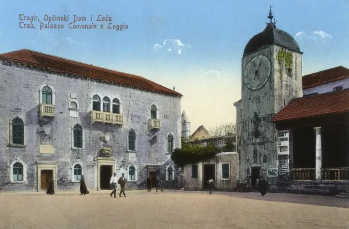 Framed Print : Town Hall and Loggia, Trau (Trogir), Croatia