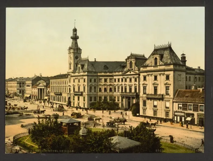 Framed Print : Town hall, Warsaw, Russia (i. e. Warsaw, Poland) Framed Print : Town hall, Warsaw, Russia (i. e. Warsaw, Poland)