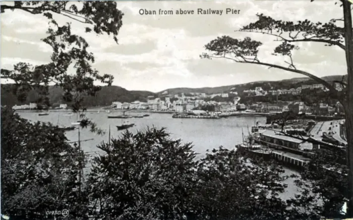 Framed Print : The Town from above Railway Pier, Oban, Argyllshire Framed Print : The Town from above Railway Pier, Oban, Argyllshire
