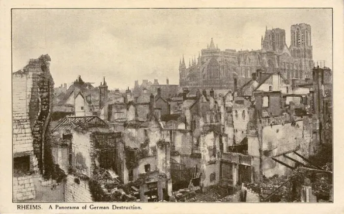 Framed Print : The Town - WW1, Rheims, Marne Framed Print : The Town - WW1, Rheims, Marne