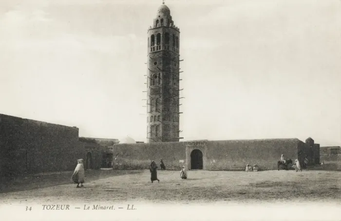 Framed Print : Tozeur - Minaret of the Mosque - Tunisia Framed Print : Tozeur - Minaret of the Mosque - Tunisia