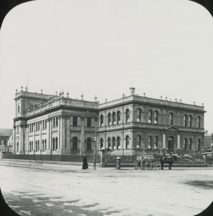 Framed Print : The Trades Hall, Victoria Street Framed Print : The Trades Hall, Victoria Street