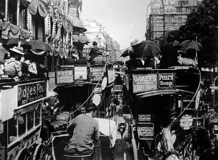 Framed Print : Traffic congestion on a London street Framed Print : Traffic congestion on a London street