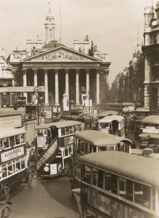 Framed Print : Traffic jam, Bank of England, City of London Framed Print : Traffic jam, Bank of England, City of London