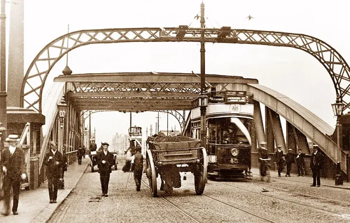 Framed Print : Trafford - Swing Bridge, Manchester Framed Print : Trafford - Swing Bridge, Manchester
