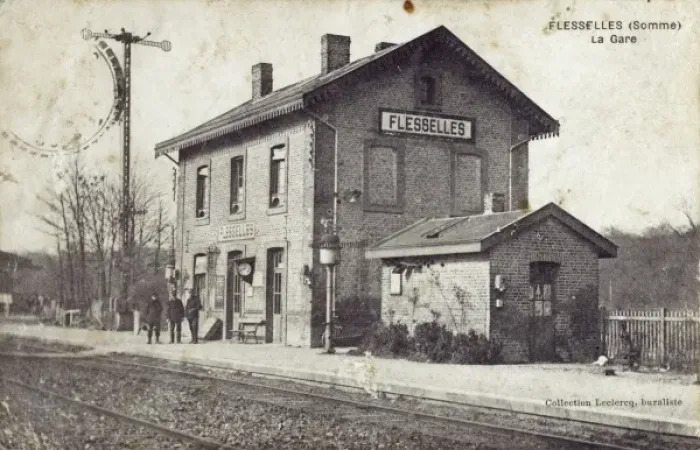 Framed Print : The Train Station at Flesselles (Somme), France Framed Print : The Train Station at Flesselles (Somme), France