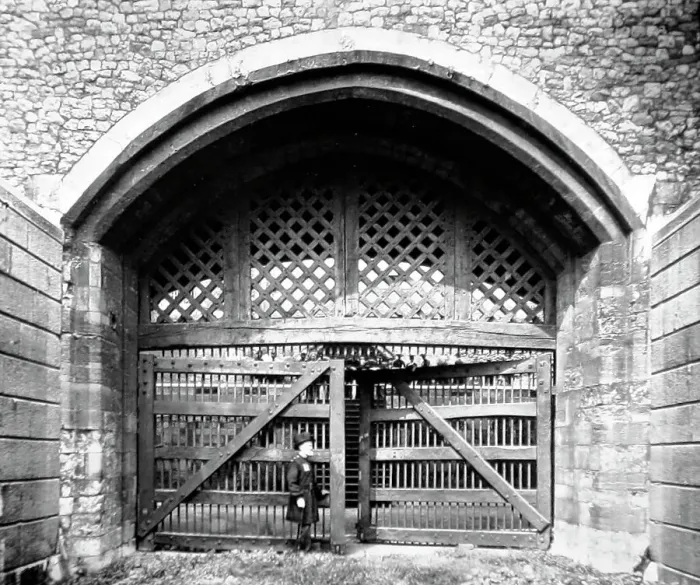 Framed Print : Traitors Gate, Tower of London Framed Print : Traitors Gate, Tower of London