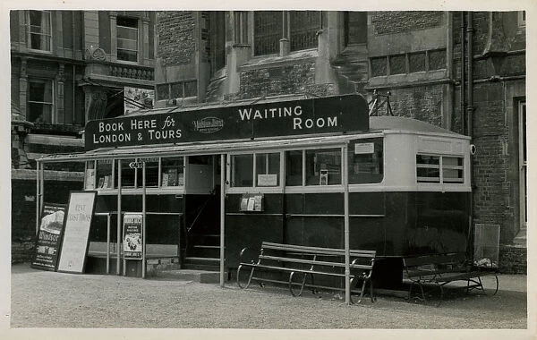 Tram-hut Booking Office