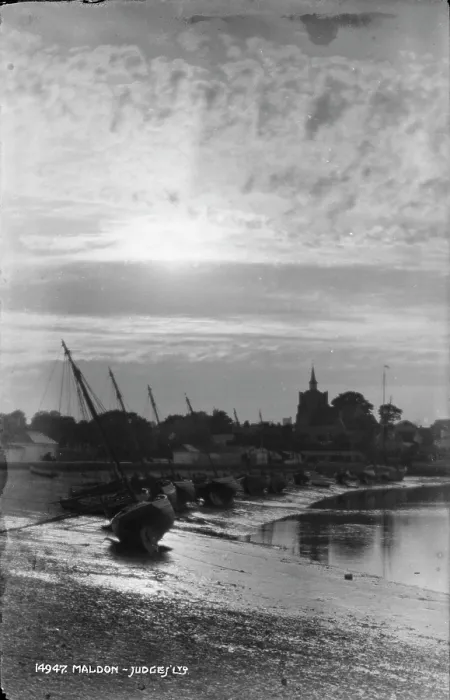 Framed Print : Tranquil Evening at Maldon Framed Print : Tranquil Evening at Maldon
