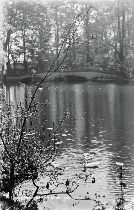 Framed Print : Tranquil Scene at Kenwood Framed Print : Tranquil Scene at Kenwood
